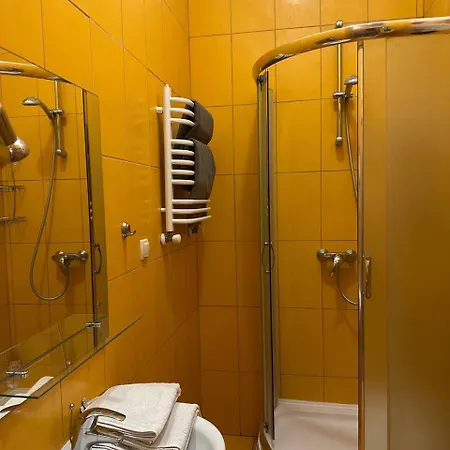 Vip 15 * Lviv